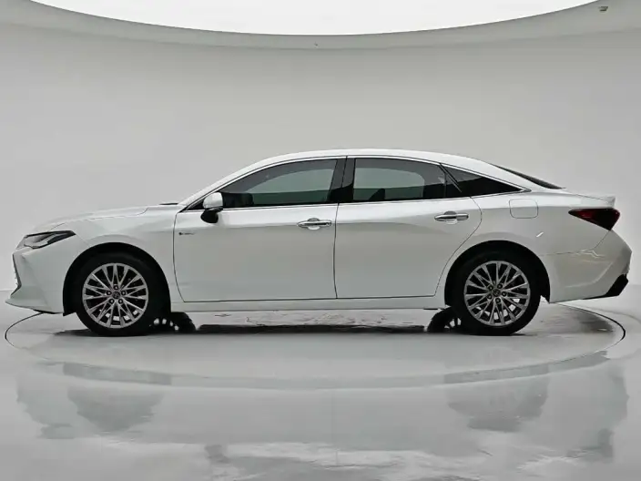 Toyota Avalon 2024 Model Intelligent Hybrid 2.0L E-CVT Deluxe Edition