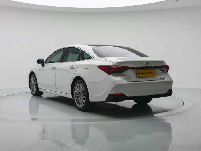 Toyota Avalon 2024 Model Intelligent Hybrid 2.0L E-CVT Deluxe Edition – фото 5
