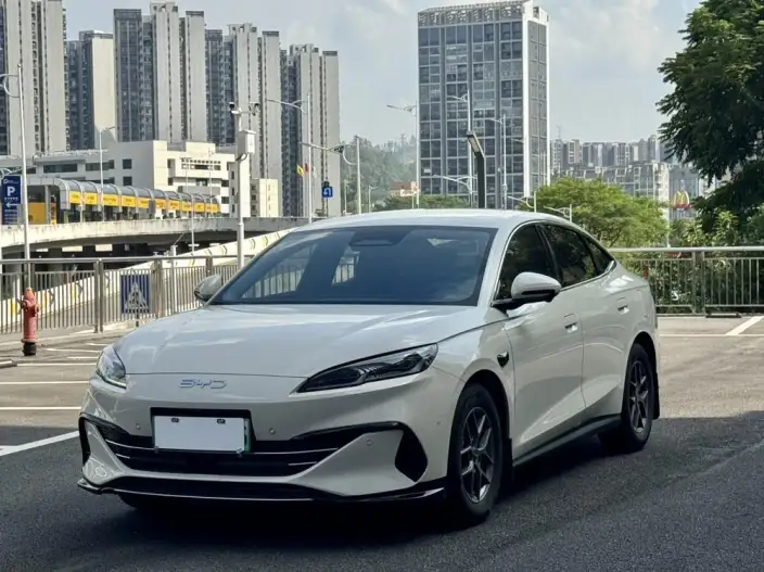 BYD Seal 06 DM 2025 Model Smart Driving Edition DM-i 80KM Luxury Model – фото 1