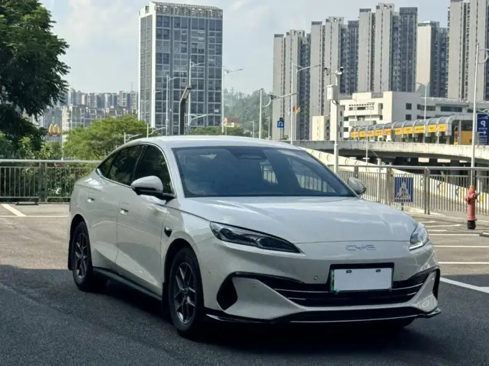 BYD Seal 06 DM 2025 Model Smart Driving Edition DM-i 80KM Luxury Model – фото 3