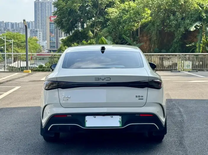 BYD Seal 06 DM 2025 Model Smart Driving Edition DM-i 80KM Luxury Model – фото 6