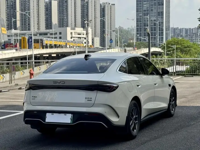 BYD Seal 06 DM 2025 Model Smart Driving Edition DM-i 80KM Luxury Model – фото 7