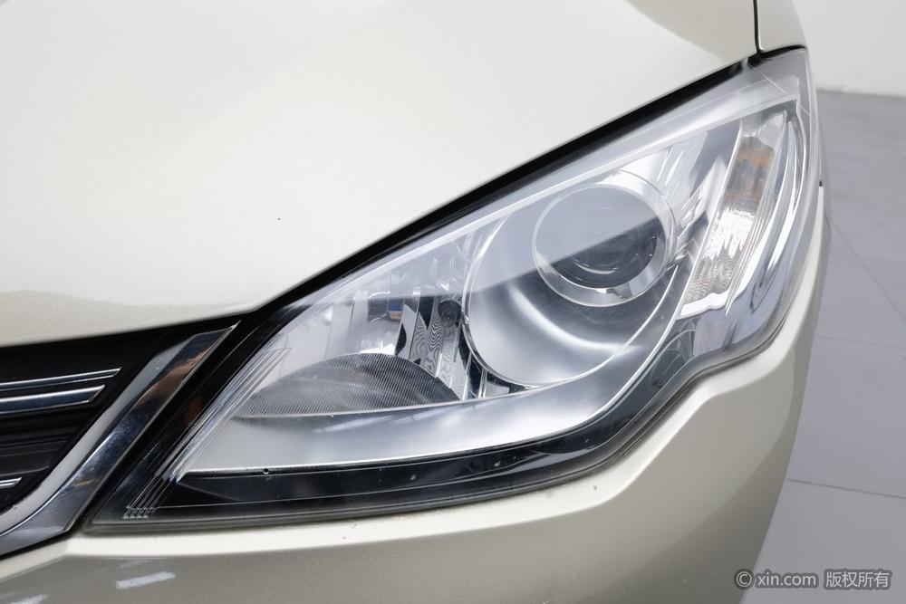 Roewe 360 2015 модификация 1.5L автоматическое Deluxe Edition – фото 7
