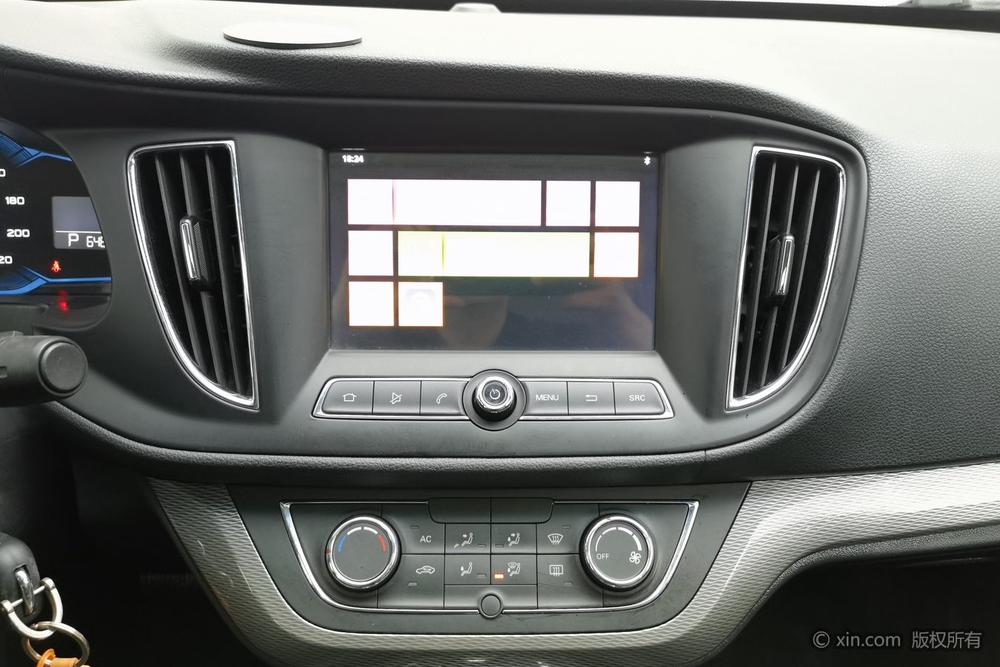 Roewe 360 2015 модификация 1.5L автоматическое Deluxe Edition – фото 13