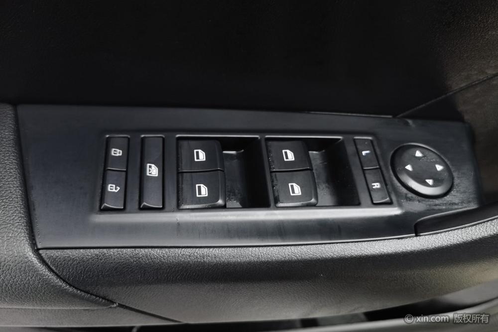 Roewe 360 2015 модификация 1.5L автоматическое Deluxe Edition – фото 22