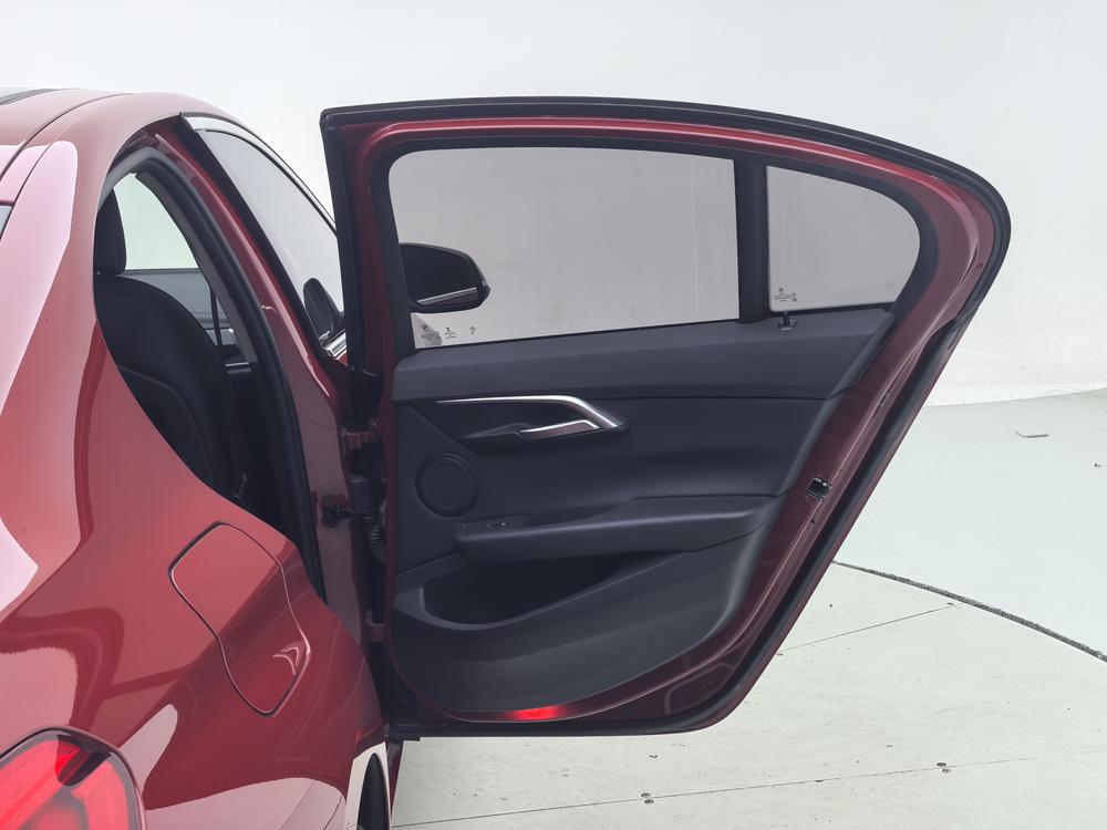 BMW 1 Series 2018 118i Sport – фото 28