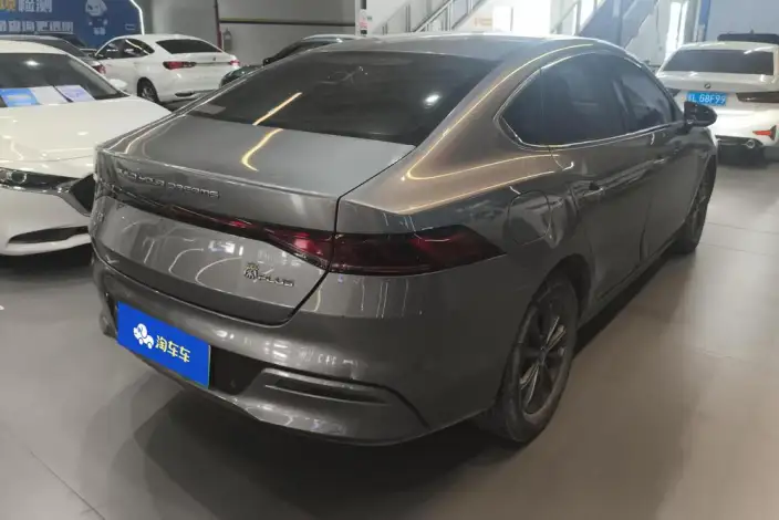 Qin Plus EV 2021 Model 400KM Travel Edition – фото 3
