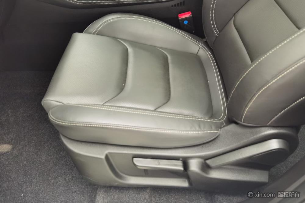 Jetour X70 2020 модификация 1.5T Manual Com f ort Edition 7 seat – фото 19