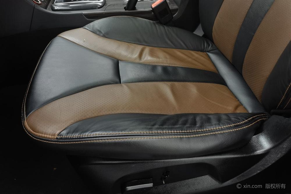 GAC Trumpchi GS5 Super 2015 модификация 1.8T автоматическое 2WD Elite Edition – фото 19