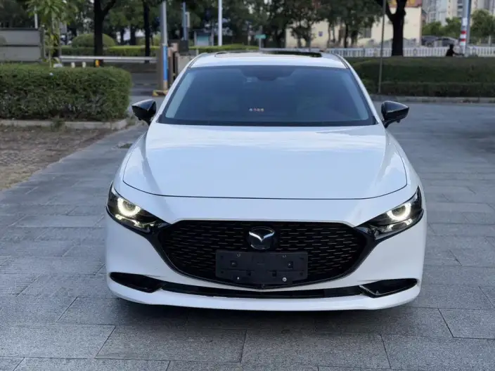 Mazda3 Axela 2023 Model 2.0L Automatic Zhi Engine Edition
