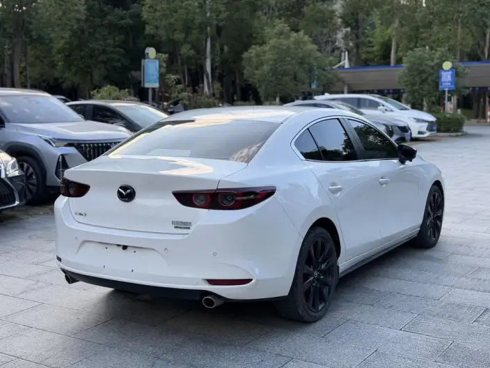 Mazda3 Axela 2023 Model 2.0L Automatic Zhi Engine Edition – фото 6