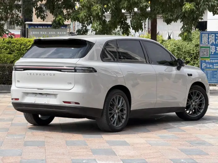 Leapmotor C10 2024 Model EV Edition 530 Comfort Edition – фото 6