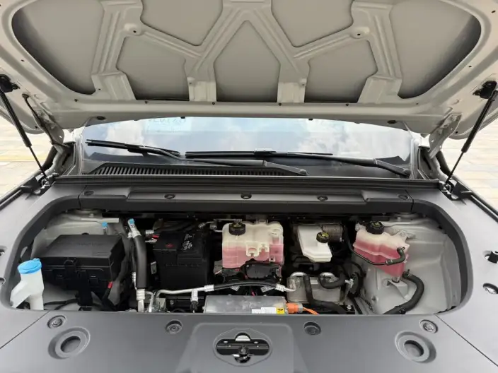 Leapmotor C10 2024 Model EV Edition 530 Comfort Edition – фото 8