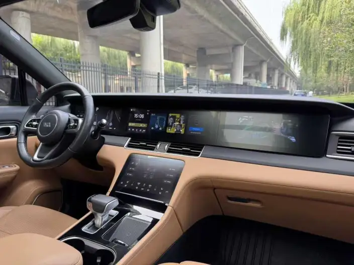 Li Auto ONE 2020 Model Extended Range 7 seat Edition – фото 6