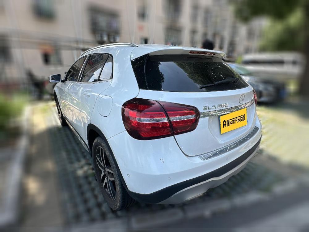 Mercedes-Benz GLA 2017 GLA 200 Style