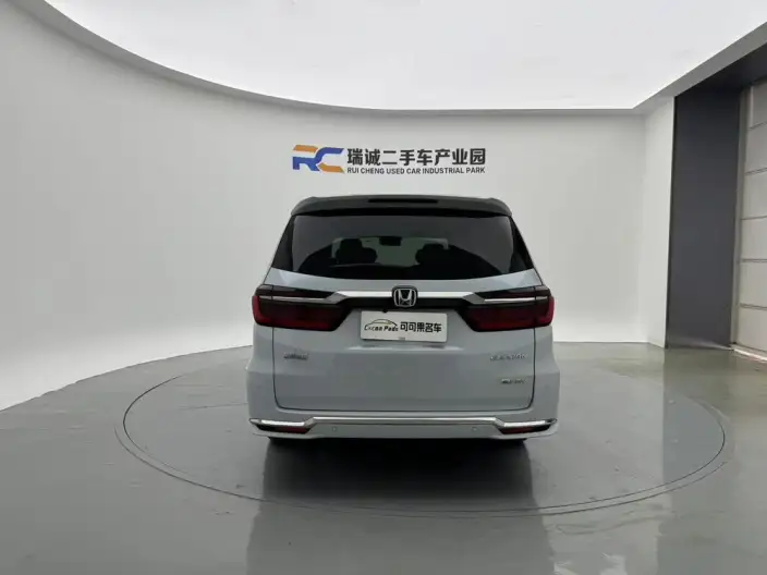 Honda Elysion 2024 Model 2.0L e:HEV Deluxe Edition – фото 6
