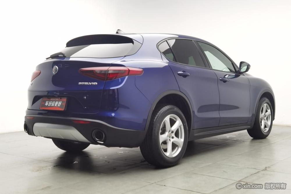 Al f a Romeo Stelvio 2017 модификация 2.0T 200HP Elite Edition – фото 4