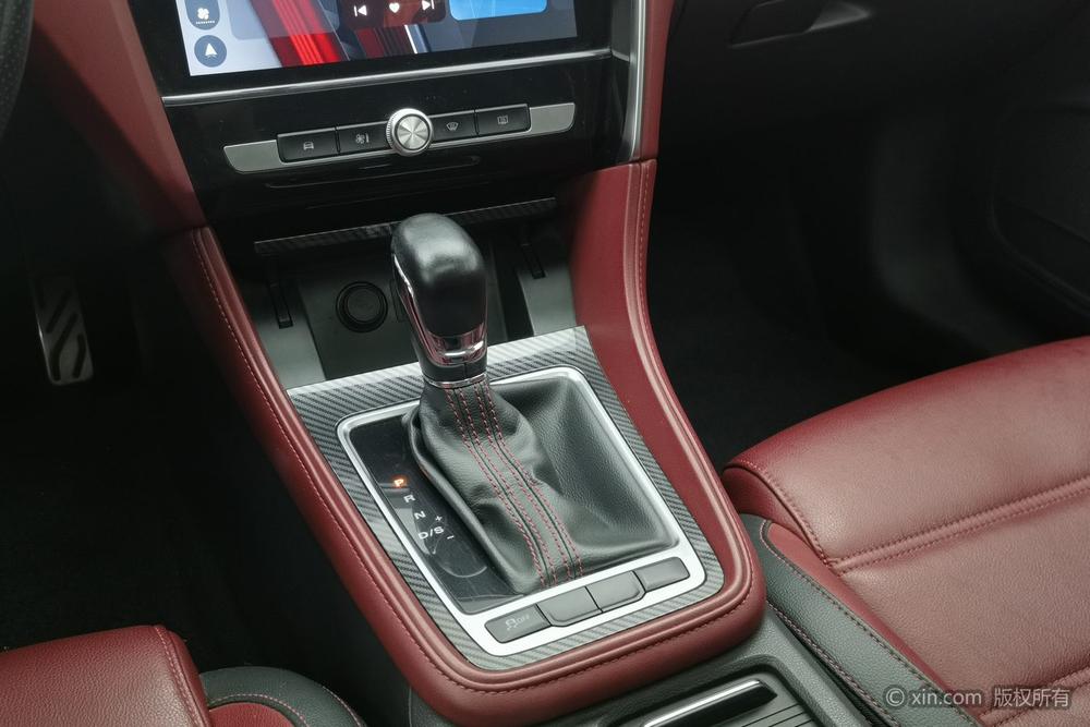 MG6 2017 модификация 20T автоматическое Trophy Exclusive Internet Edition – фото 15