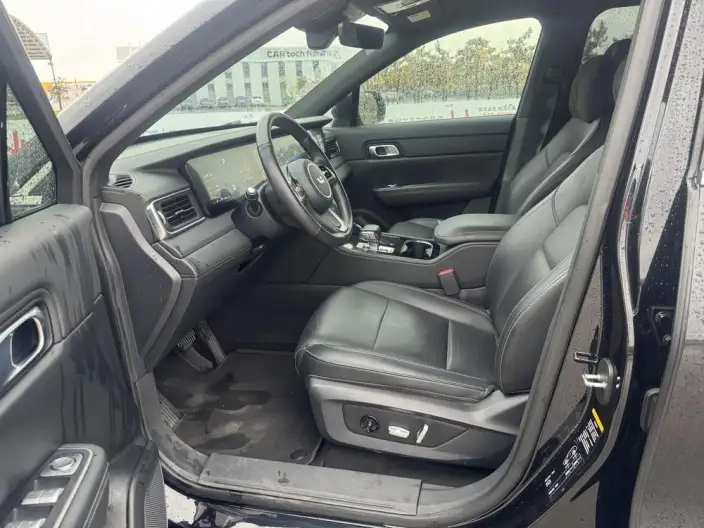 Li Auto ONE 2021 Model Extended Range 6 seat Edition – фото 10