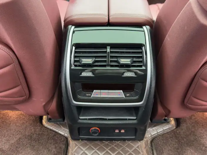 BMW X5 2022 Model Facelift xDrive 40Li M Sports Set – фото 6
