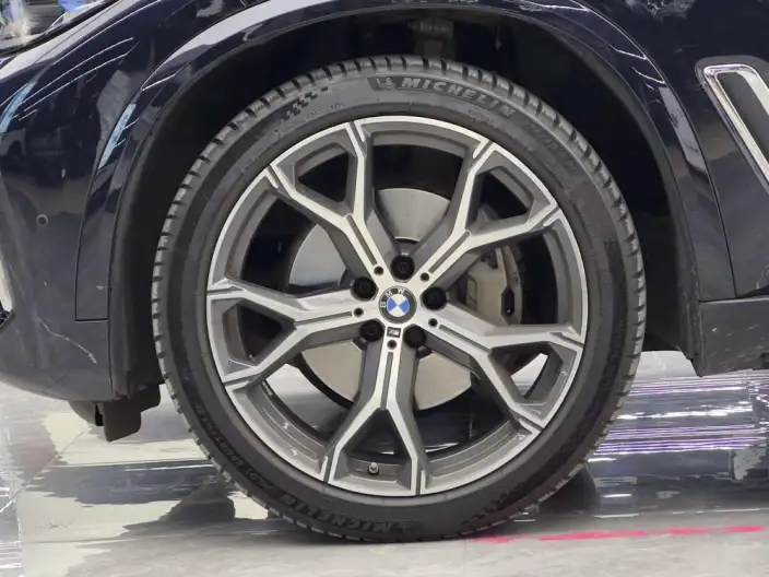 BMW X5 2022 Model Facelift xDrive 40Li M Sports Set – фото 7