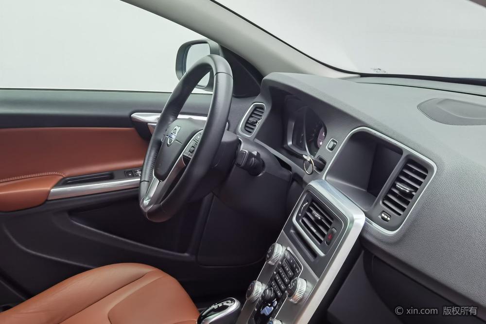 Volvo S60 2018 S60L T3 Intelligent Advance – фото 16