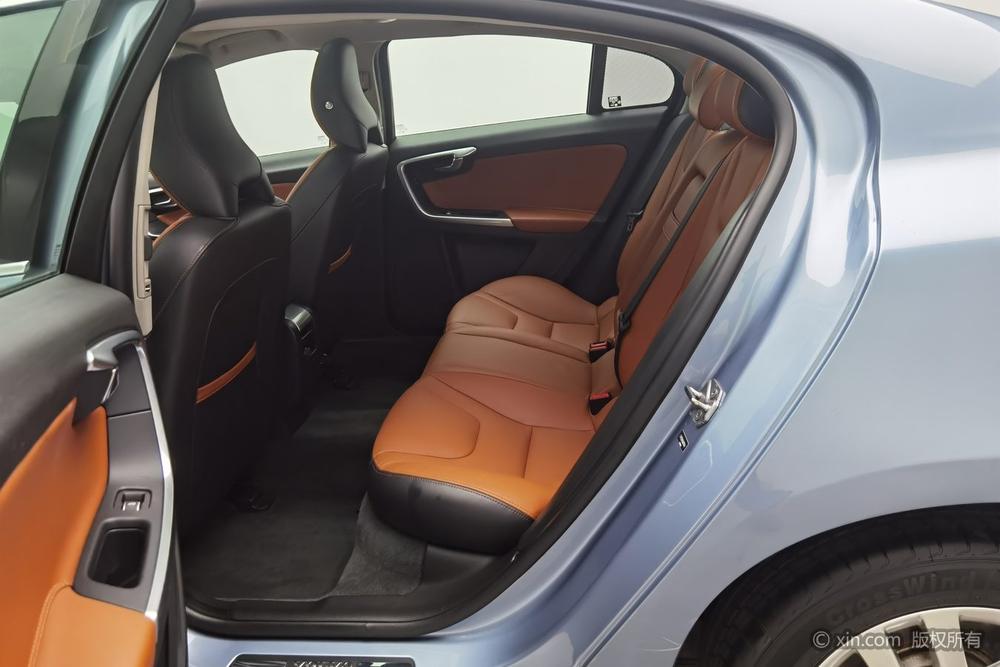 Volvo S60 2018 S60L T3 Intelligent Advance – фото 19