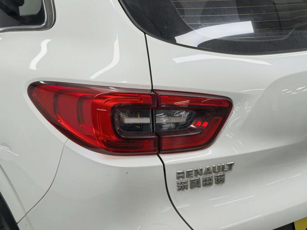 Renault Koleos 2016 2.0L FWD Luxury – фото 13