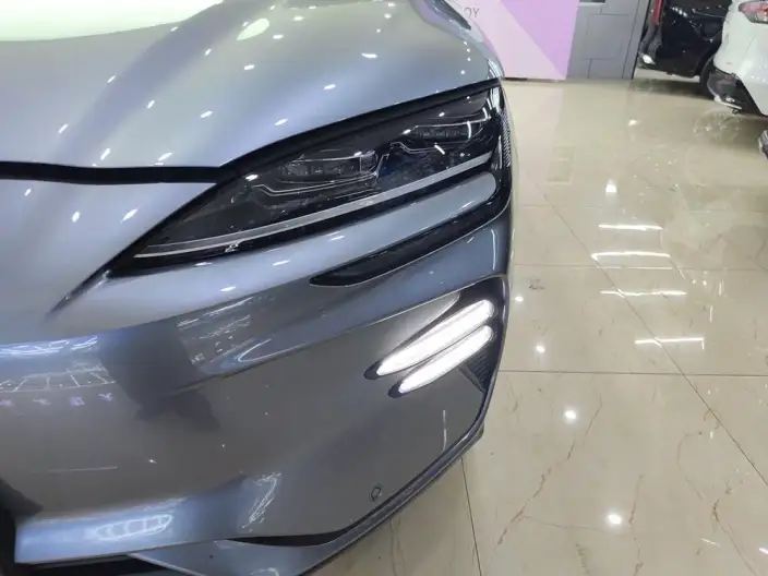 BYD Song PLUS EV 2024 Model Honor Edition 520KM Luxury Model – фото 9