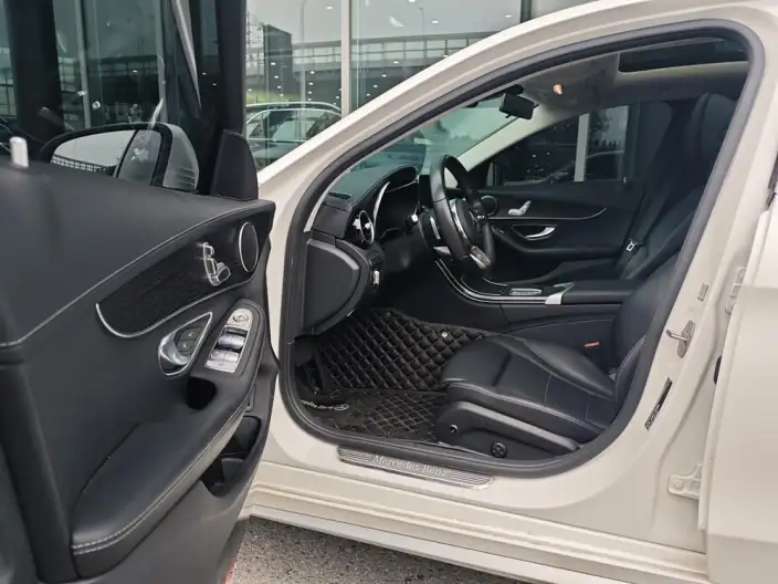 Mercedes-Benz C-Class 2021 Model C 200 L Dynamic Model Sports Edition – фото 8
