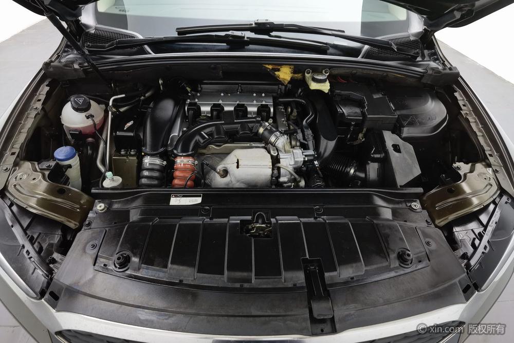 DS 5LS 2014 1.6T Luxury THP160 – фото 5