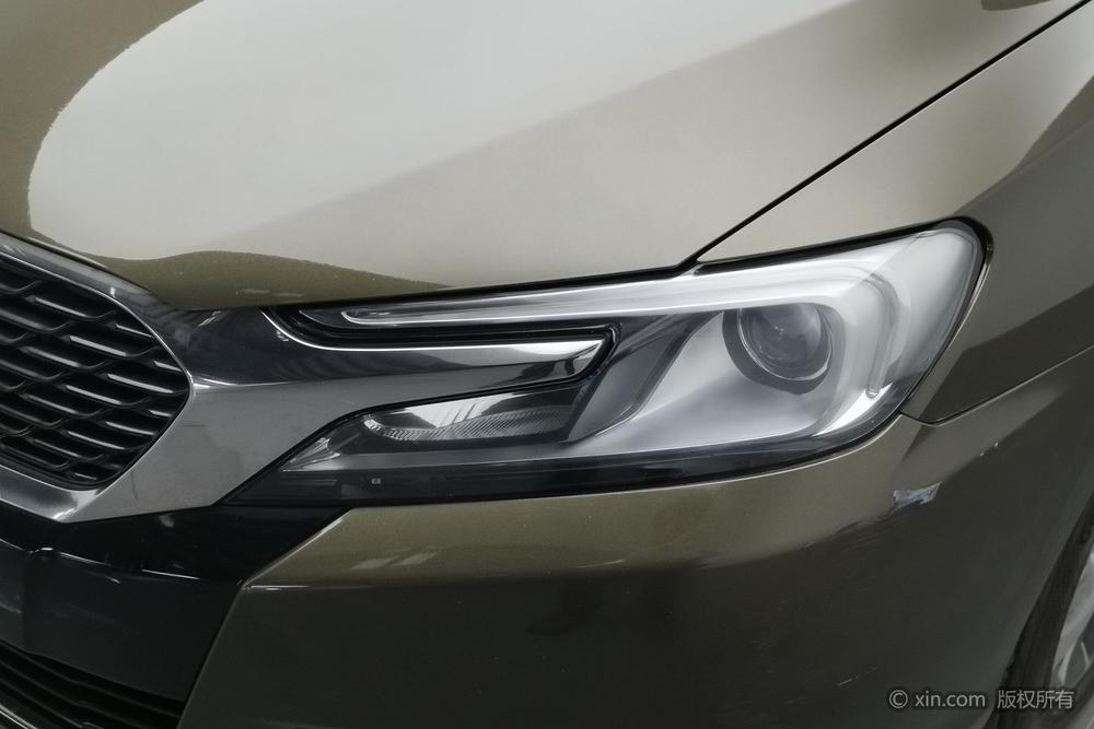DS 5LS 2014 1.6T Luxury THP160 – фото 7