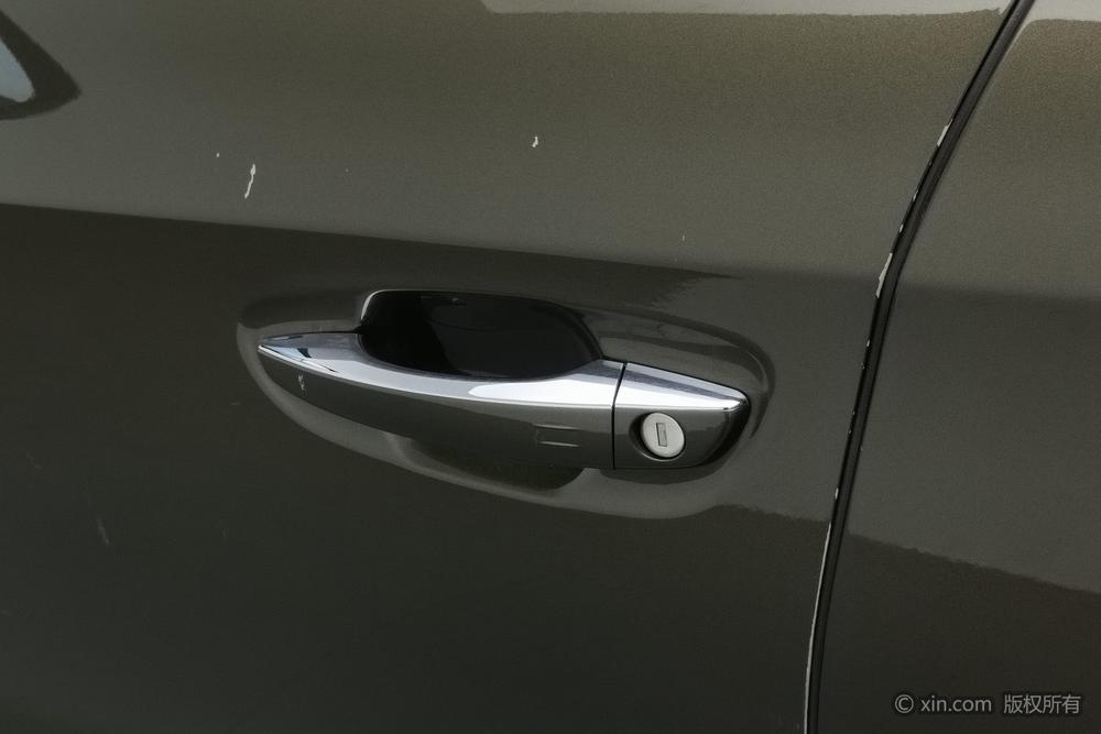 DS 5LS 2014 1.6T Luxury THP160 – фото 9