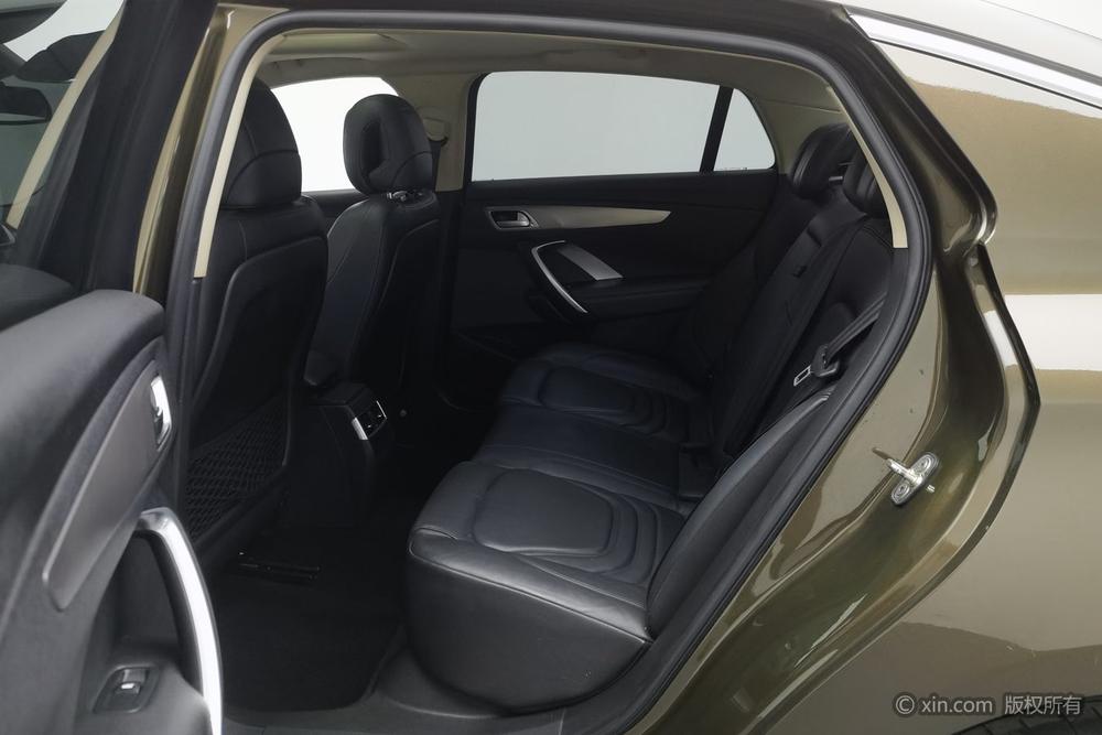 DS 5LS 2014 1.6T Luxury THP160 – фото 19