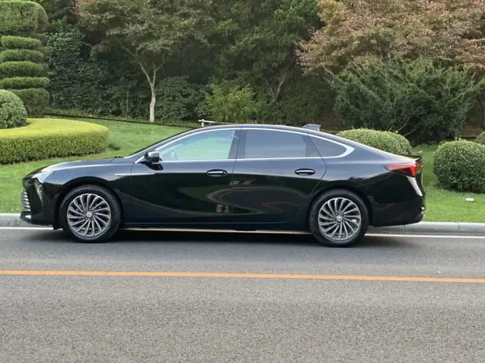 Buick LaCrosse 2024 Model 28T Automatic Yue Zun Edition