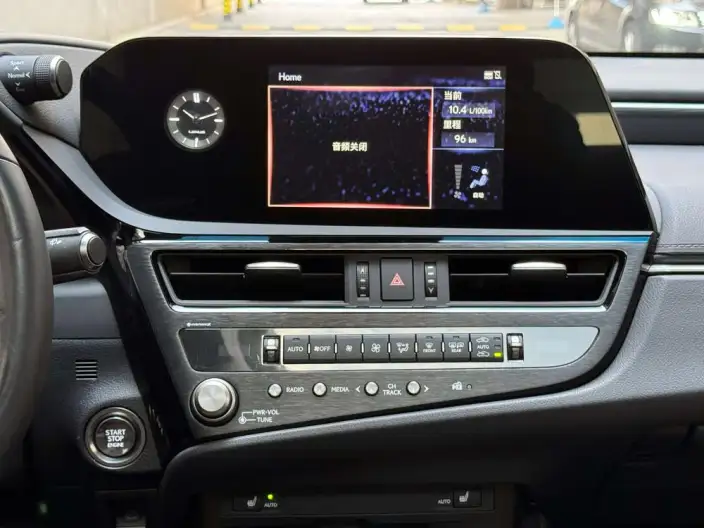 Lexus ES 2021 Model 200 Superior Edition – фото 9