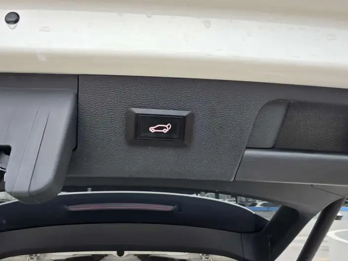 Volkswagen Tharu 2021 Model 280TSI 2WD Deluxe Edition PLUS – фото 10
