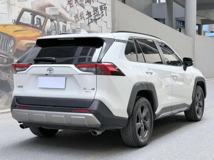 Toyota RAV4 2022 Model 2.0L CVT 4WD Fashion PLUS Edition – фото 6