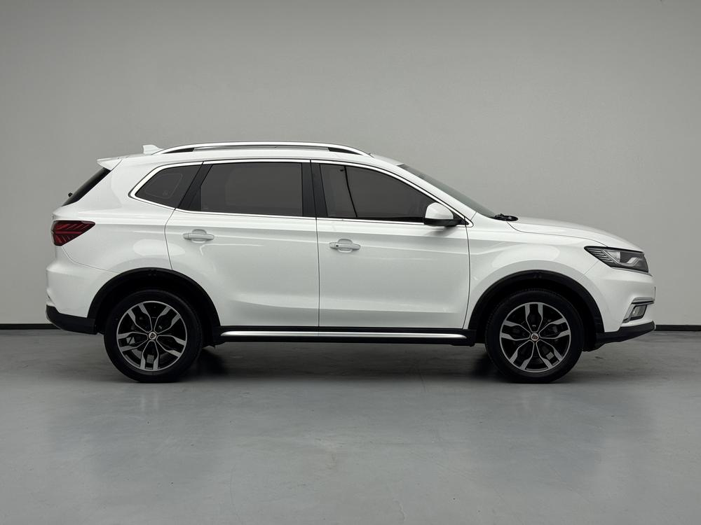 Roewe RX5 2018 модификация 20T 2WD автоматическое Internet Smart Zhen Edition – фото 8