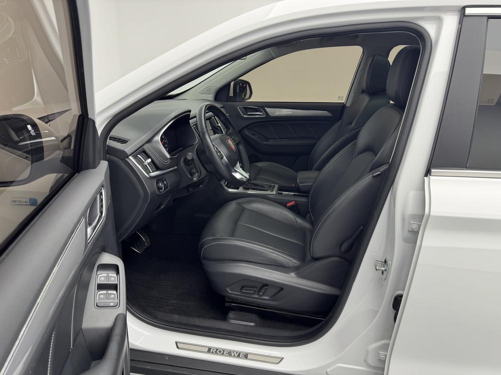 Roewe RX5 2018 модификация 20T 2WD автоматическое Internet Smart Zhen Edition – фото 17