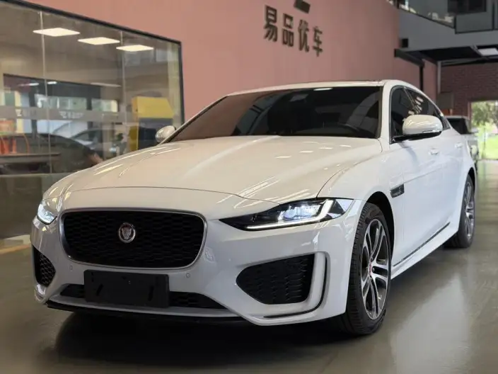 Jaguar XE L 2024 Model 2.0T 250PS R-DYNAMIC S Enterprising Sports Edition – фото 10