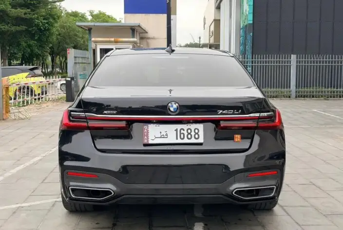 BMW 7 Series 2021 Model 740Li xDrive Executive Model M Sports Set
