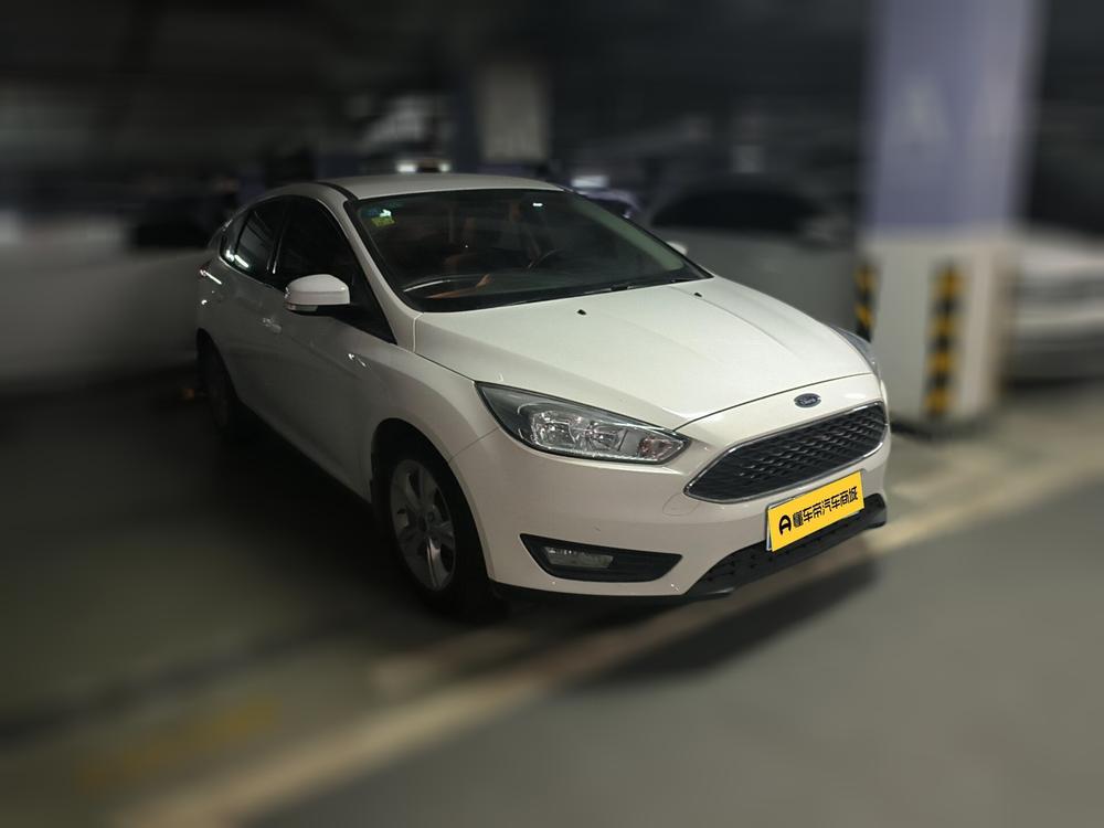 Ford Focus 2017 модификация хэтчбек 1.6L автоматическое Com f ort Zhixing Edition
