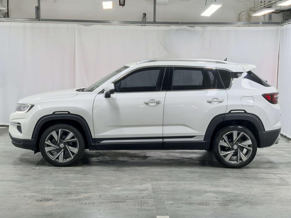 Changan CS35 PLUS 2019 модификация 1.4T DCT Smart Connect Blue Whale Edition