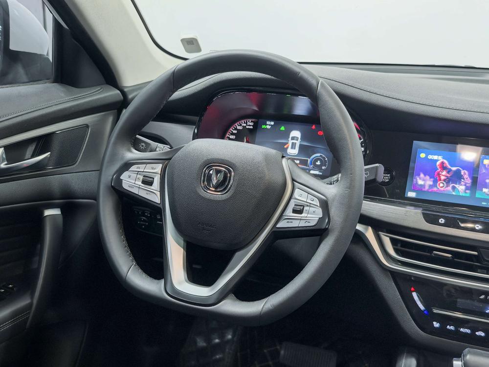 Changan CS35 PLUS 2019 модификация 1.4T DCT Smart Connect Blue Whale Edition – фото 16