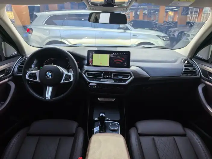 BMW X3 2022 Model xDrive30i Leading Model M Night Set – фото 7
