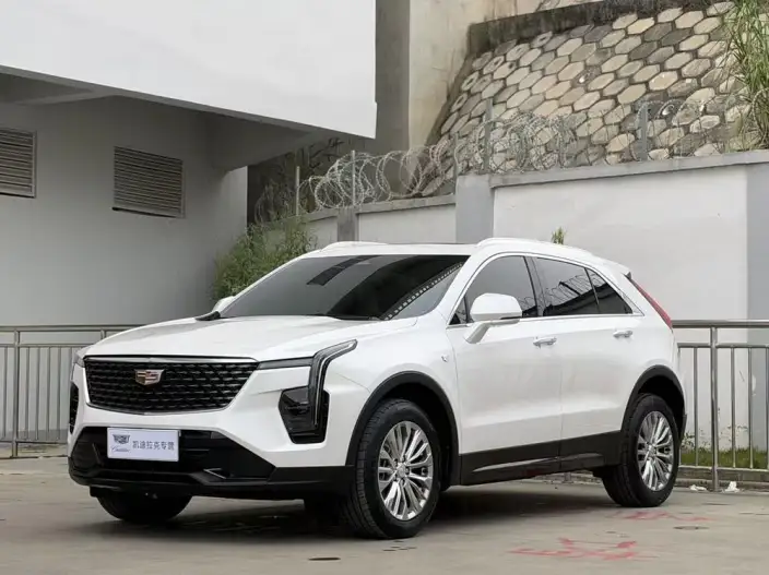 Cadillac XT4 2024 Model 28T 2WD Luxury Model