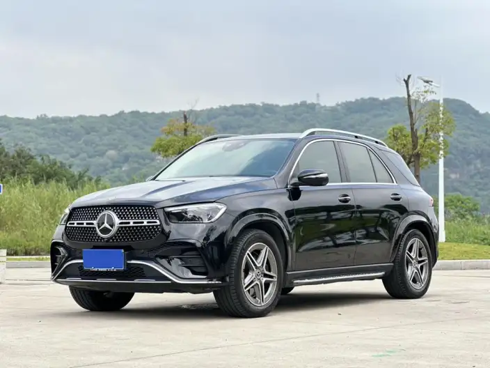 Mercedes-Benz GLE Imported 2024 Model GLE 450 4MATIC Fashion Model – фото 1