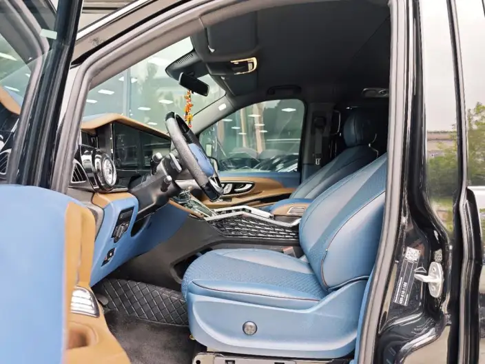 Viano 2023 Model 2.0T Business Edition 7 seat – фото 10