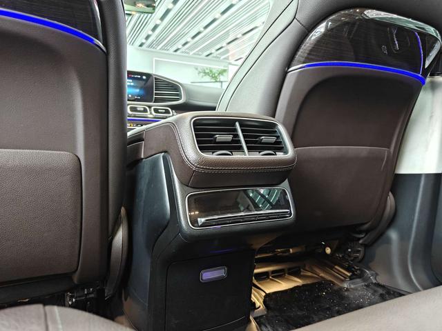 Mercedes-Benz GLS 2021 Modi f ied GLS 450 4MATIC Stylish – фото 23